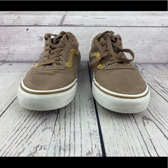 Vans  - Picture 3 of 7